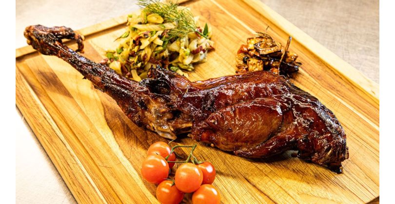 Roasted leg of chamois on the bone with warm fennel salad and game jus