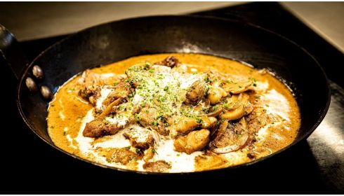 Veal strips Zurich style "Züri Gschnätzlets"