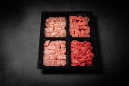 Fondue Bourguignonne DELUXE with beef, veal and pork fillet and chicken breast