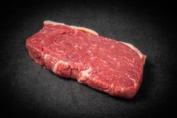 Schweizer Rindsentrecôte portioniert