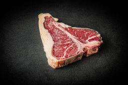meat4you Swiss Beef Selection Dry Aged T-Bone