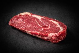 Irish Rindsribeye portioniert