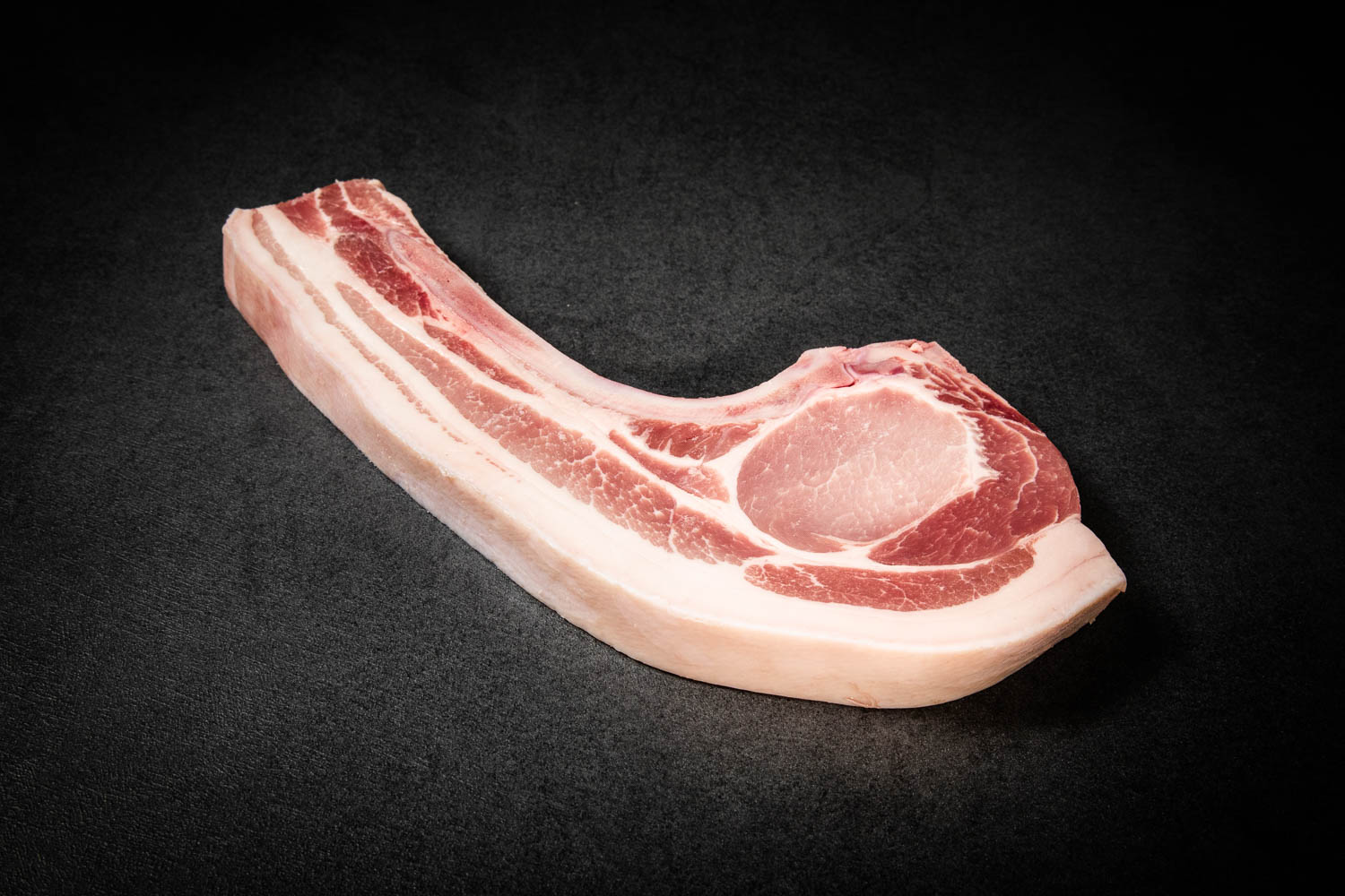Image of Schweizer Kräuter Schwein Tomahawk bei meat4you.ch - Deine Online Metzgerei